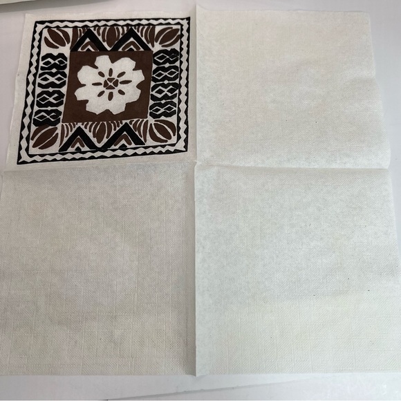 VINTAGE 70’s ALOHA COCKTAIL NAPKINS (2 SEALED PKG’s 50 COUNT + 6=106) HAWAII LEI - Picture 3 of 5